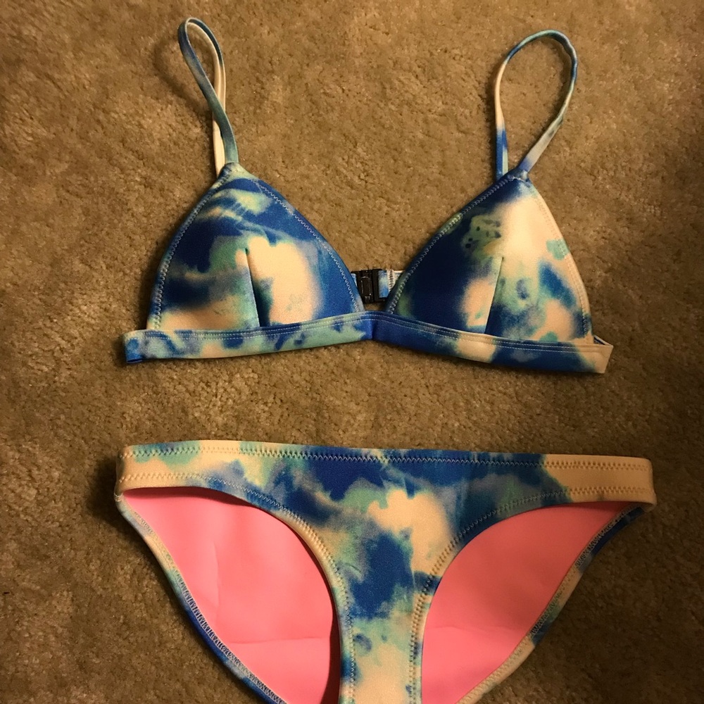 TRIANGL Tye-dye Bikini